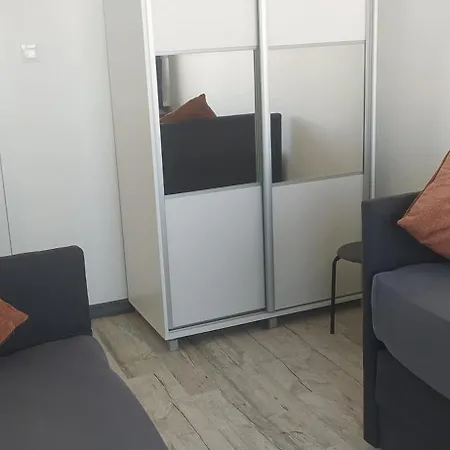 Mariano Port Apartment *